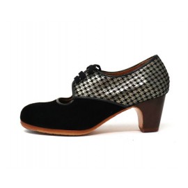 Carmela 35,5 A+PR Suede Negro Clásico 5 Visto Atrás Pata de Gallo